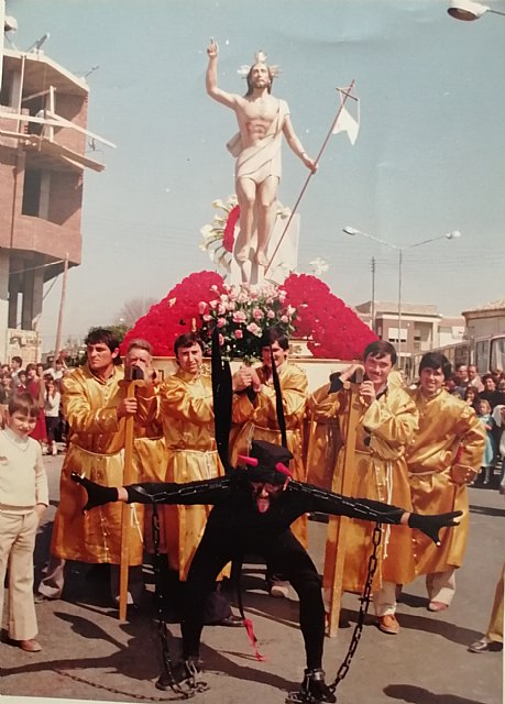 La imagen del Cristo Resucitado, presente desde el año 1980 en la Semana Santa de Las Torres de Cotillas - 2, Foto 2