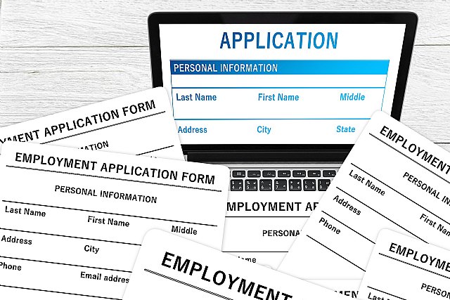 Adecco busca 50 operarios/as cárnicos para dos importantes empresas alimentarias, en Tarancón - 1, Foto 1