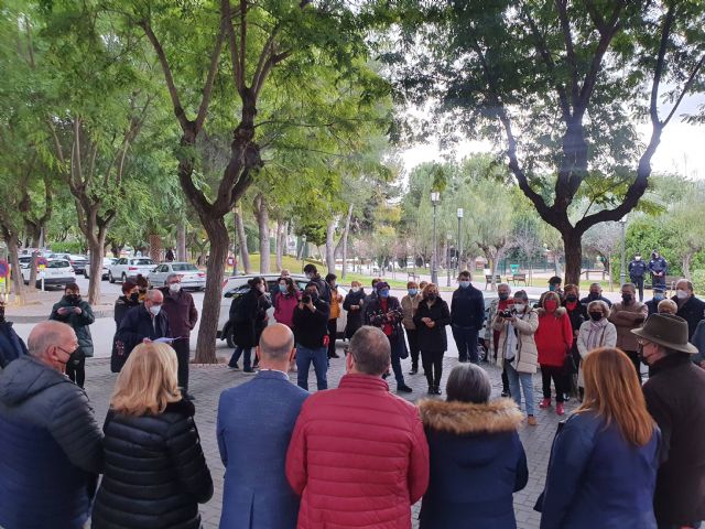 El Barrio de Santa Bárbara cuenta con dos grandes murales realizados por el artista molinense Juan Manuel Puche Riquelme - 4, Foto 4