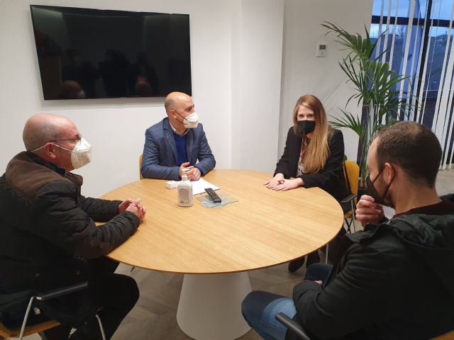 El alcalde recibe a la entrenadora del Club Molina Basket, Mari Cruz Gómez, galardonada como Entrenadora del Año - 3, Foto 3