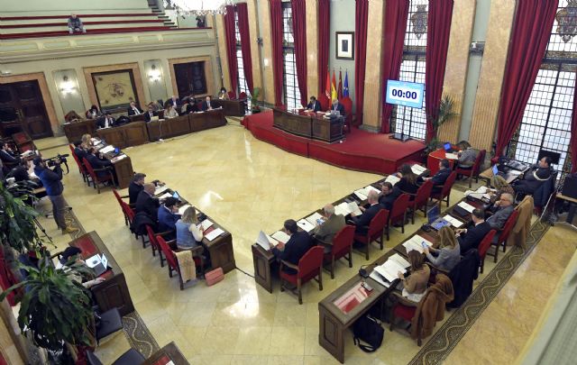 Aprobada de forma definitiva la nueva ordenanza del taxi - 1, Foto 1