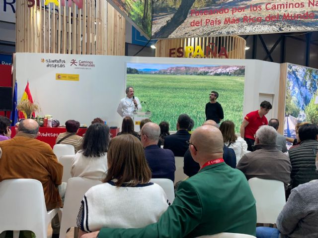 El Ayuntamiento de Calasparra presenta la oferta gastronómica y turística del municipio en el Stand Alimentos de España del Ministerio de Agricultura, Pesca y Alimentación - 4, Foto 4