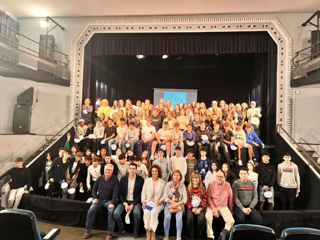 Encuentro nacional de centros educativos en el IES Valle del Segura de Blanca - 5, Foto 5