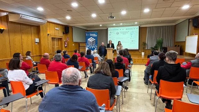 El Centro de Formación e Iniciativas de Empleo de La Fica recupera el servicio de atención y orientación presencial para usuarios - 3, Foto 3