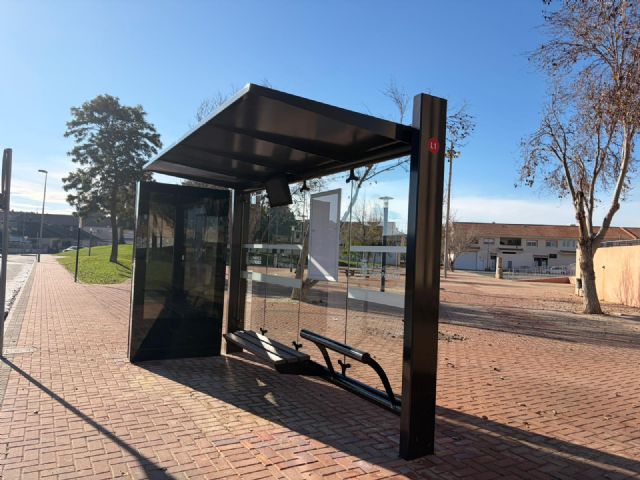 Torre Pacheco renueva 23 paradas de autobús - 2, Foto 2