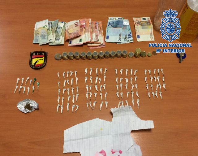 La Policía Nacional detiene a un hombre por  distribución de sustancia estupefaciente a pequeña escala - 1, Foto 1