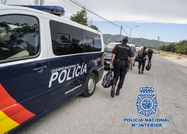 La Policía Nacional detiene a un hombre por  distribución de sustancia estupefaciente a pequeña escala - 2, Foto 2