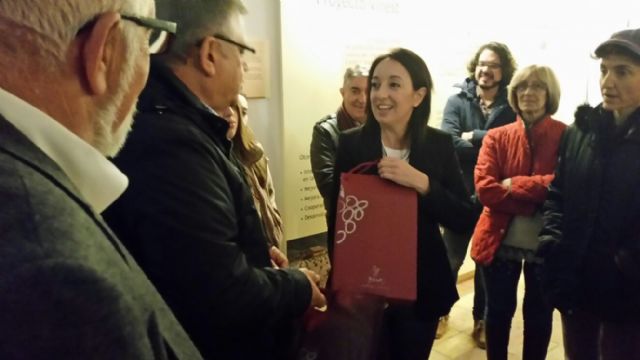 La Federación de Moros y Cristianos de la Ciudad de Murcia conoce el Museo del Vino y una bodega de la Ruta del Vino en su visita a Bullas - 3, Foto 3