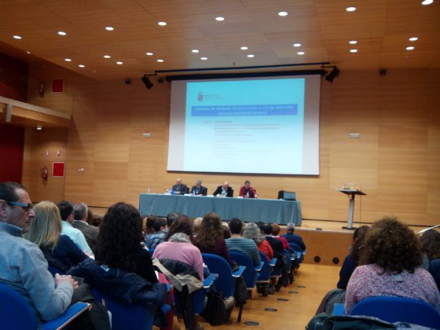 Jornada de trabajo tcnico sobre la ley de Servicios Sociales en la Regin de Murcia, Foto 2