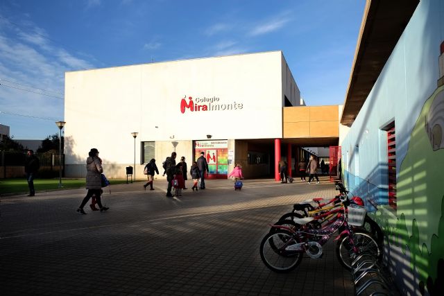 El Colegio Miralmonte incluye de forma pionera en la Región un programa finlandés contra el acoso escolar - 1, Foto 1