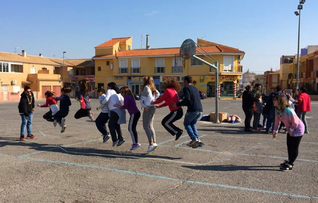 Cerca de 150 participantes en la gymkana urbana del proyecto Do-U-Sport en Las Torres de Cotillas - 1, Foto 1