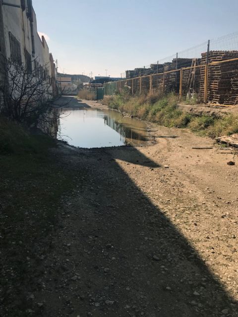 Cs propone al Gobierno local un plan de actuación para aliviar la situación de abandono del polígono Cabezo Cortado - 1, Foto 1