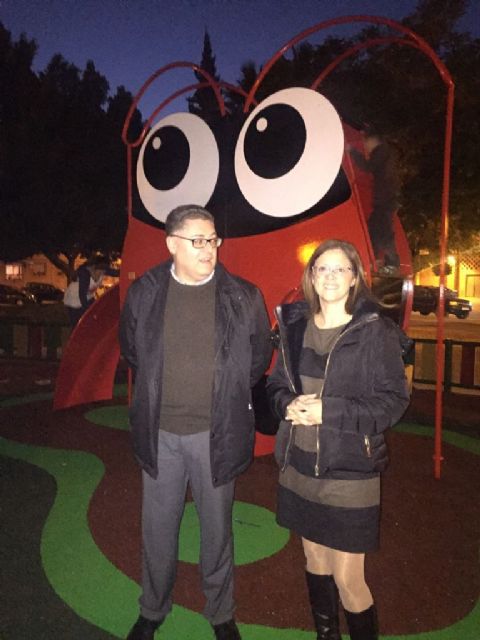 El PSOE aplaude el esfuerzo del pedáneo de Espinardo que estrena un jardín moderno y accesible a la altura de los del centro de Murcia - 1, Foto 1