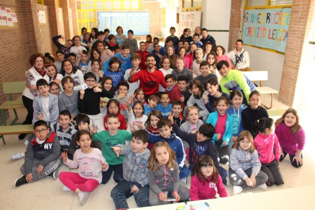 Álex y Piqueras visitan el Colegio Félix Rodríguez de la Fuente de Murcia - 1, Foto 1