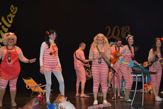 El III Certamen Nacional de Chirigotas Carnaval de Águilas pone en pie al público del Auditorio - 1, Foto 1