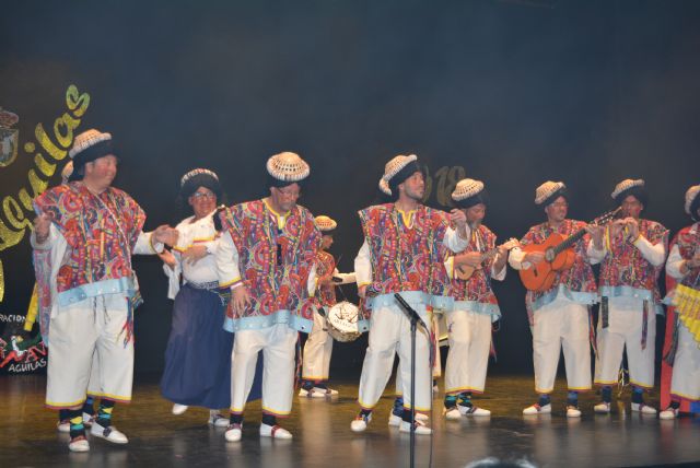 El III Certamen Nacional de Chirigotas Carnaval de Águilas pone en pie al público del Auditorio - 2, Foto 2
