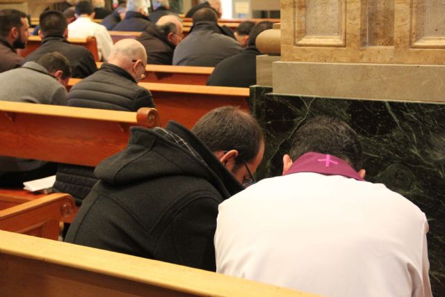 El Obispo invita a los sacerdotes a “expropiarse” de sí mismos para dar a conocer a Cristo - 3, Foto 3