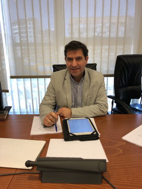 La Asamblea Regional pide al Gobierno reforzar las acciones que ayuden a eliminar la basura marina - 1, Foto 1