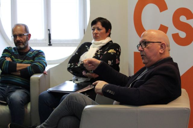 Ciudadanos reclama que una parte del superávit se destine a los barrios más desfavorecidos y al servicio de Protección Civil - 1, Foto 1