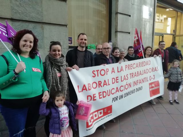 CCOO Enseñanza se manifiesta para exigir la dignificación de los profesionales de Educación Infantil - 1, Foto 1
