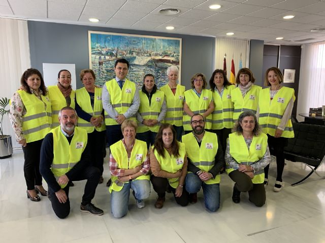 Bibliohospital que estrenan chalecos identificativos - 4, Foto 4