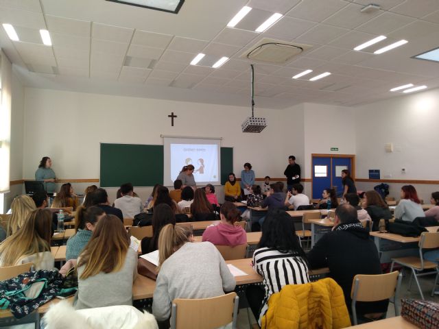 Astus pide que no se infantilice a los pacientes adultos con discapacidad - 1, Foto 1