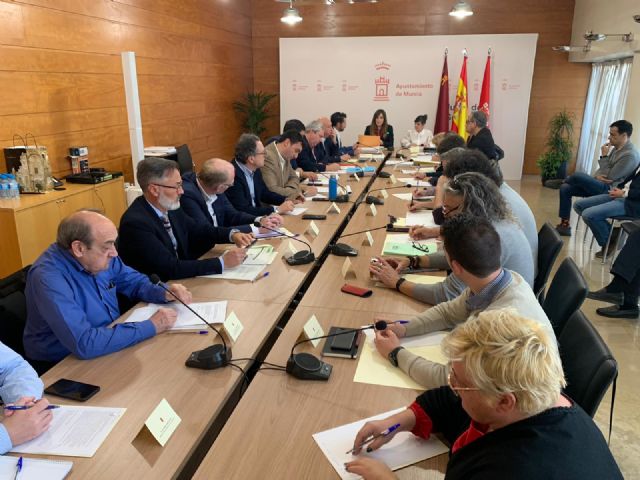La Mesa del Transporte prioriza la mejora del transporte público de pedanías - 1, Foto 1