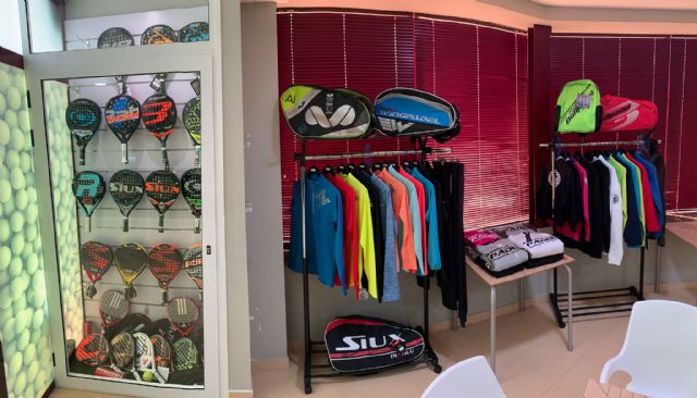 Padel Nuestro inaugura la primera tienda Express en Cáceres - 5, Foto 5