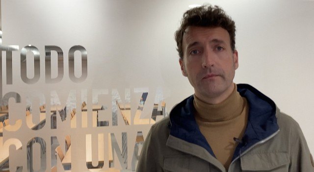 Carlos Pineda, Foto 1