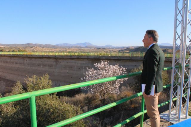El alcalde de Lorca hace un llamamiento a la responsabilidad y exige al MITECO una vez más la limpieza del cauce del rio Guadalentín - 2, Foto 2