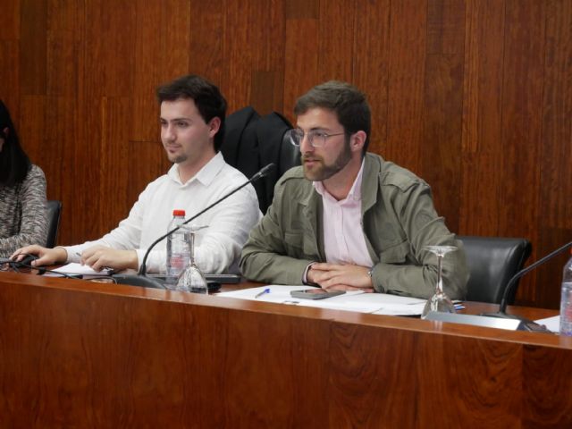NNGG de la Región de Murcia participa en un debate universitario organizado por la Delegación de Estudiantes de la Facultad de Derecho de la UMU - 2, Foto 2