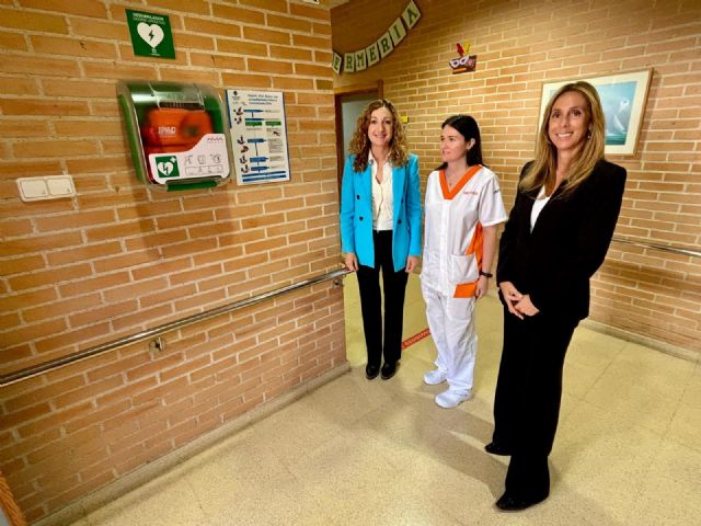 El Ayuntamiento de Murcia instala más de cien desfibriladores y trabaja en ampliar el programa de actuación - 1, Foto 1