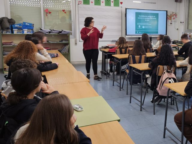 Charlas escolares para sensibilizar sobre los peligros del discurso de odio - 4, Foto 4