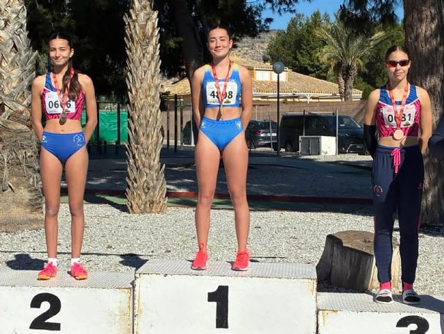 El club Atletismo Las Torres suma 12 medallas en el campeonato regional sub-16 - 2, Foto 2