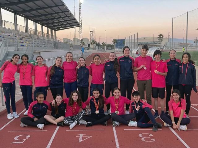 El club Atletismo Las Torres suma 12 medallas en el campeonato regional sub-16 - 3, Foto 3