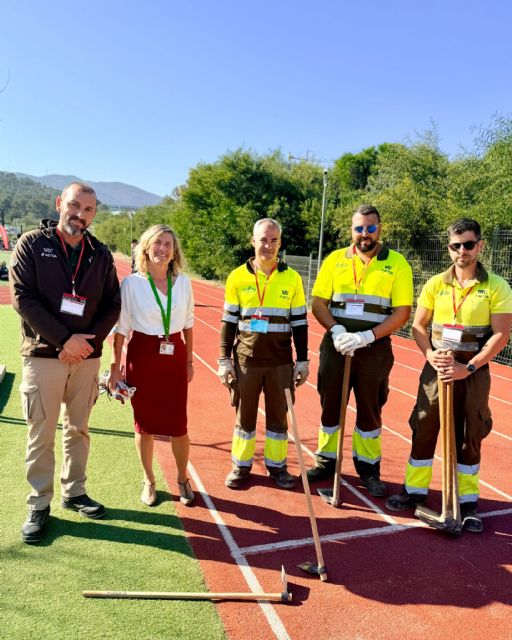 El colegio El Limonar en La Alberca se suma al Plan Foresta con la plantación de nuevos ejemplares vegetales - 4, Foto 4
