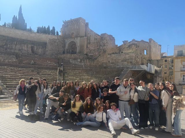 Del silencio al español-italiano: éxito del Intercambio Erasmus+ en el IES Saavedra Fajardo: - 3, Foto 3