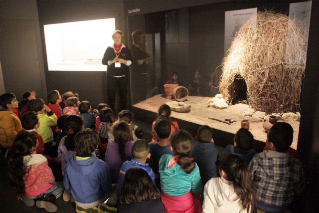 El Museo Arqueológico de Murcia organiza un taller que enseñará a los más pequeños a trabajar el esparto - 1, Foto 1