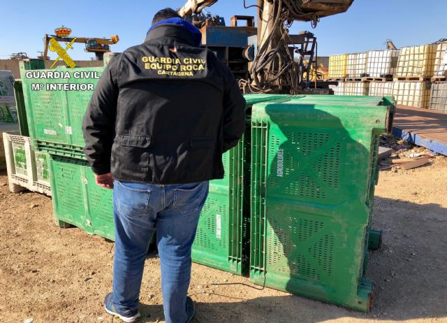 La Guardia Civil detiene a tres personas por la sustracción de más de 23 toneladas de material agrícola en Cartagena - 1, Foto 1