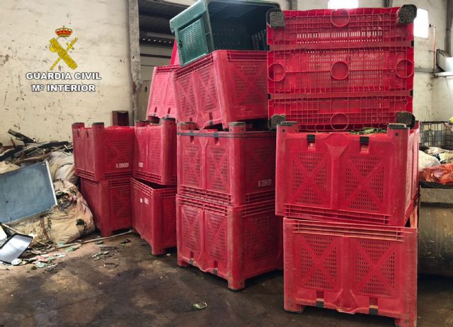 La Guardia Civil detiene a tres personas por la sustracción de más de 23 toneladas de material agrícola en Cartagena - 3, Foto 3
