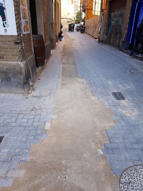 Cambiemos Murcia critica los perjuicios ocasionados a los locales de Vara de Rey por las obras de Emuasa - 2, Foto 2