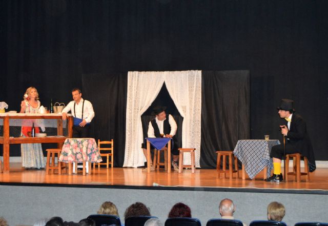 El 'Tejuba' estrena 'La zapatera prodigiosa' de García Lorca con lleno absoluto - 4, Foto 4