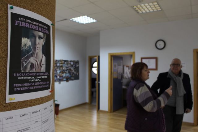 Cs alerta del temor de la directiva de la Asociación de Fibromialgia por los actos vandálicos que sufren en su local - 3, Foto 3