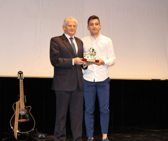 Entregados los Premios del Deporte y la Juventud de Alcantarilla. El marchador Pedro Conesa y jugadora de fútbol sala Teresa Montesinos, deportistas más destacados - 3, Foto 3