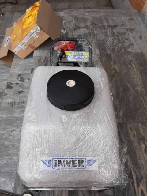 El Servicio de Limpieza Viaria dispone de una nueva pulverizadora gracias a la generosidad de la empresa murciana INVER - 3, Foto 3