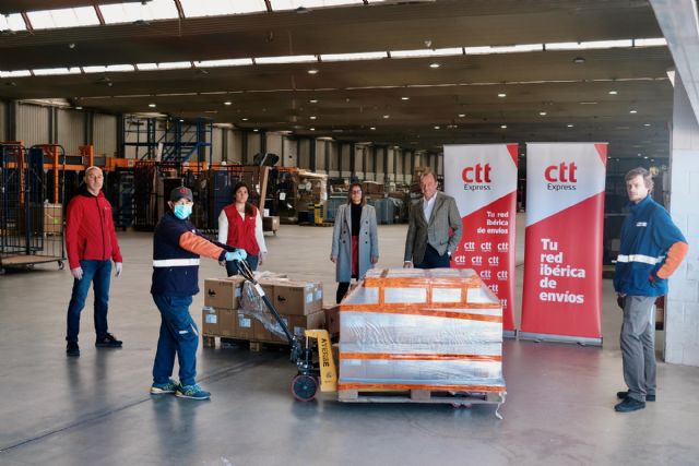 CTT Express colabora con Save the Children en la distribución de 600 tablets entre familias españolas en grave riesgo de exclusión - 1, Foto 1