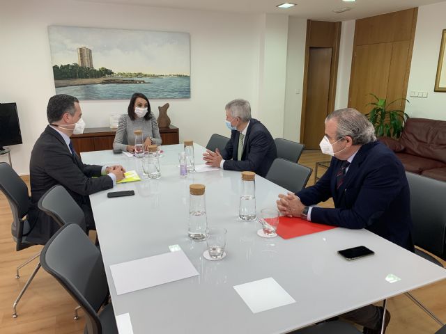 Valle Miguélez mantiene un primer encuentro con Aválam - 1, Foto 1