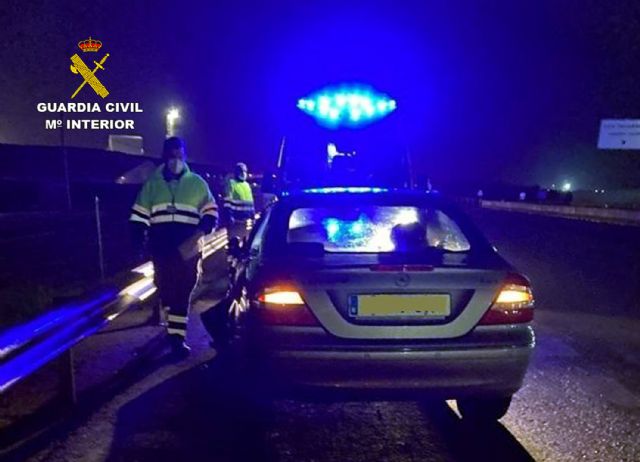 La Guardia Civil investiga a un conductor por circular en sentido contrario y provocar una colisión - 4, Foto 4