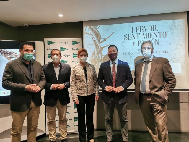 La Semana Santa de Lorca se exhibe por primera vez en el centro de Murcia a través de la exposición al aire libre Fervor, sentimiento y pasión - 4, Foto 4