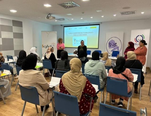 La Concejalía de Igualdad organiza un Taller de Competencias y Habilidades para la promoción de la autonomía personal y el empoderamiento de las mujeres - 1, Foto 1